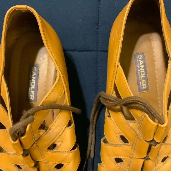 Women’s Tan Lace up Leather Open Toe Sandals - Picture 5 of 7